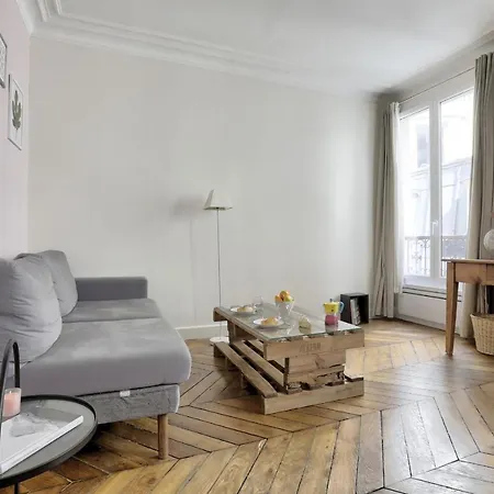 Διαμέρισμα Classy And Cosy 1-bedroom Ensuite 2min Walk From Cadet Metro Παρίσι